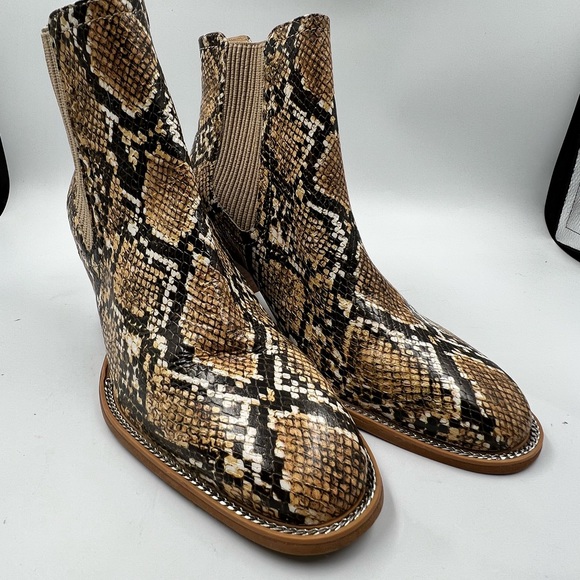 Vince Camuto Jentilly Ankle Boots, Snake Print, Women's 8 M - Picture 1 of 8